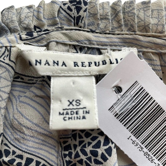 BANANA REPUBLIC Silk Blouse, Shirt, Top XS Black/Cream 3/4 Sleeve Ruffle Sheer - Picture 3 of 7